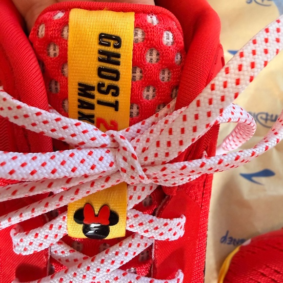NEW Brooks RunDisney Ghost Max 2 Minnie Mouse Women’s Running Shoes - Size 8 - Picture 7 of 15
